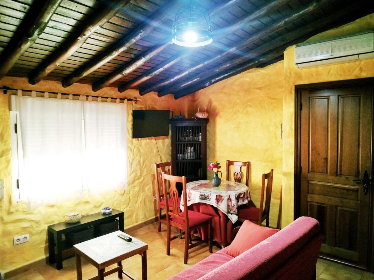 Casa Rural La Villa Miranda del Castanar Exterior photo
